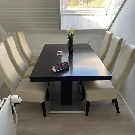 Blauer Stein 07 Haus *